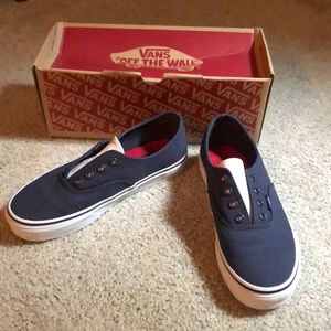 Women’s vans size 7.5